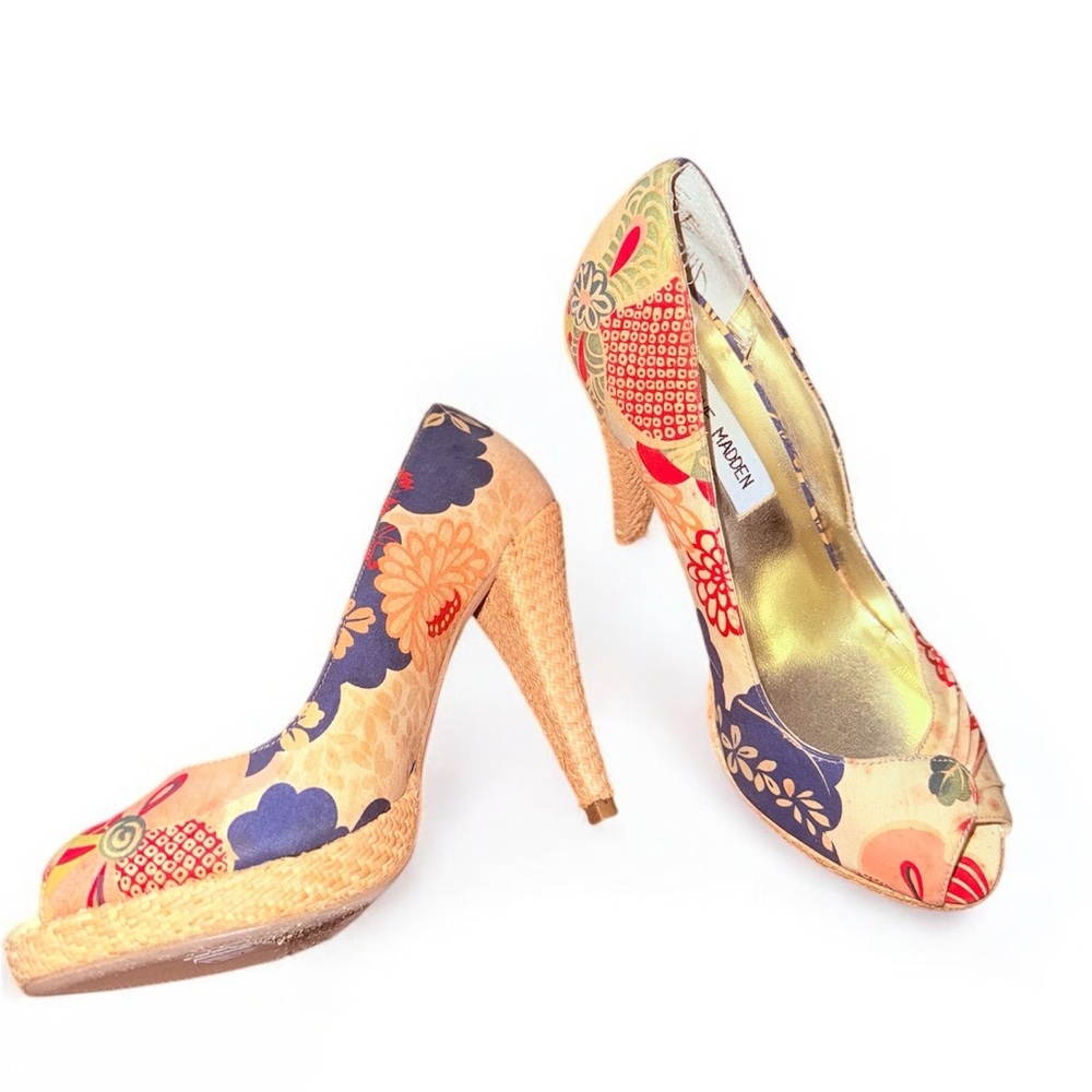 RARE Steve Madden Genuine Leather Floral Peep-Toe Heels